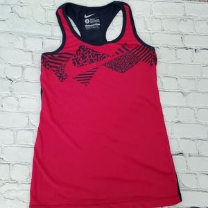 Nike Slimfit Tank Top (Small)